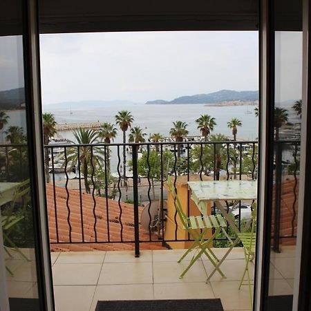 Appartamento T2 Coquet Le Lavandou Plein Centre Vue Mer Exceptionnelle. Esterno foto